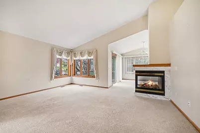 8819 Stonebrooke Court, Woodbury, MN 55125 - Photo 22