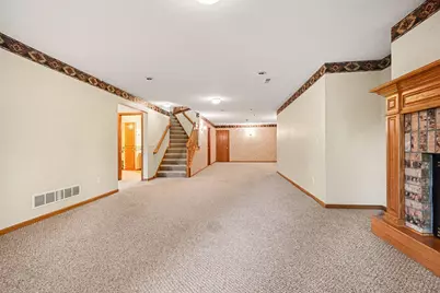 8819 Stonebrooke Court, Woodbury, MN 55125 - Photo 24