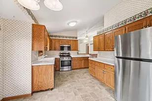 8819 Stonebrooke Ct, Woodbury, MN 55125 - Photo 20