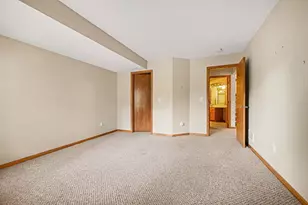 8819 Stonebrooke Ct, Woodbury, MN 55125 - Photo 28