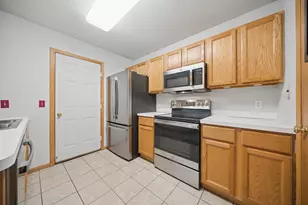 1825 Southcross Dr W, Burnsville, MN 55306 - Photo 2