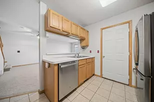 1825 Southcross Dr W, Burnsville, MN 55306 - Photo 4