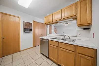 1825 Southcross Drive W #2306, Burnsville, MN 55306 - Photo 8