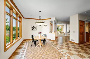 101 Willoughby Way E, Minnetonka, MN 55305 - Photo 26