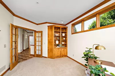 101 Willoughby Way E, Minnetonka, MN 55305 - Photo 14