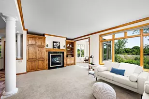 101 Willoughby Way E, Minnetonka, MN 55305 - Photo 4