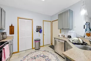 1915 Bluestem Ln, Shoreview, MN 55126 - Photo 14