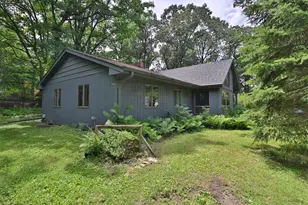 500 Robert Ct, Mahtomedi, MN 55115 - Photo 40