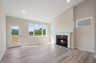2120 Ridgepointe Dr, Hastings, MN 55033 - Photo 8