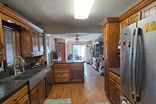 181 Elm Street N, Vesta, MN 56292 - Photo 2