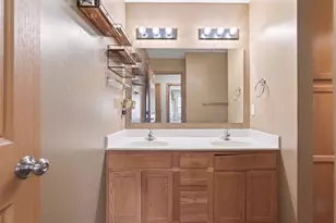 15602 Eagles Nest Wy, Apple Valley, MN 55124 - Photo 12