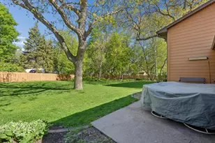 11972 Chisholm St NE, Blaine, MN 55449 - Photo 24
