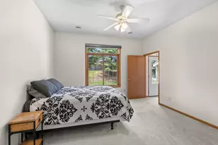 6543 Riverwood Ln, Brooklyn Center, MN 55430 - Photo 16