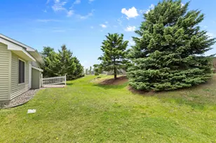 6543 Riverwood Ln, Brooklyn Center, MN 55430 - Photo 24