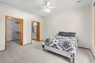6543 Riverwood Ln, Brooklyn Center, MN 55430 - Photo 14