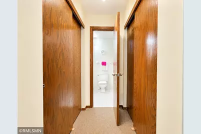 26 10th Street W #607, Saint Paul, MN 55102 - Photo 12