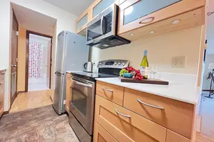 26 10th Street W, Saint Paul, MN 55102 - Photo 4