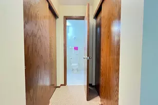 26 10th Street W, Saint Paul, MN 55102 - Photo 12