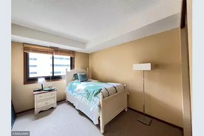 26 10th Street W #607, Saint Paul, MN 55102 - Photo 16