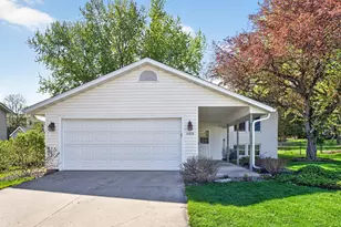 4426 4th St NW, Rochester, MN 55901 - Photo 2