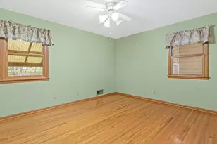 1244 Skillman Ave W, Roseville, MN 55113 - Photo 10