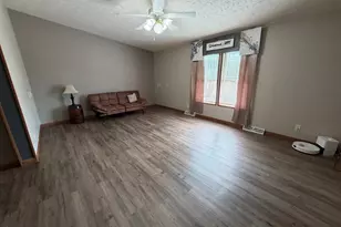 58296 Co Rd 12, Warroad, MN 56763 - Photo 12