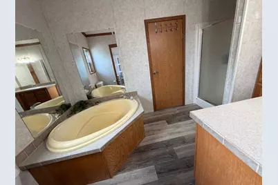 58296 County Road 12, Warroad, MN 56763 - Photo 18