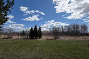 58296 Co Rd 12, Warroad, MN 56763 - Photo 24