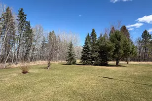 58296 Co Rd 12, Warroad, MN 56763 - Photo 28