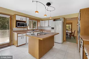 18603 Kristie Ln, Eden Prairie, MN 55346 - Photo 10