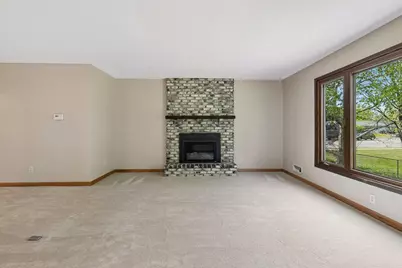 13720 Oakland Drive, Burnsville, MN 55337 - Photo 8