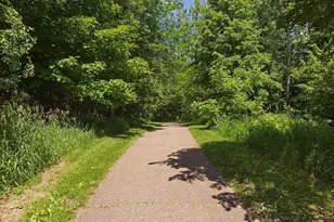 13720 Oakland Dr, Burnsville, MN 55337 - Photo 60