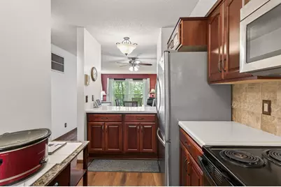 357 Belvidere Street E #357A, Saint Paul, MN 55107 - Photo 8