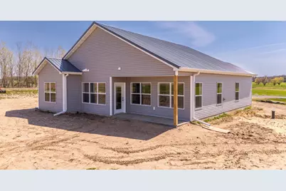 2429 County Line Avenue, New Richmond, WI 54017 - Photo 4