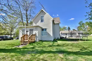 835 5th Ave SW, Pine City, MN 55063 - Photo 2