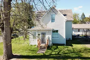 835 5th Ave SW, Pine City, MN 55063 - Photo 1