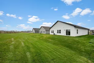7695 Birch St, Clear Lake, MN 55319 - Photo 4