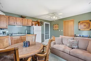 250 Magnor Lake Ct, Clayton, WI 54004 - Photo 10