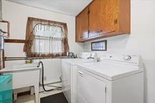 250 Magnor Lake Ct, Clayton, WI 54004 - Photo 14