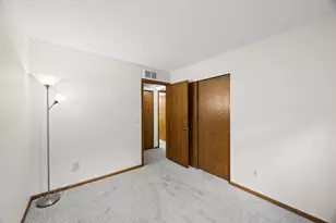 12605 Sherwood Pl, Minnetonka, MN 55305 - Photo 24
