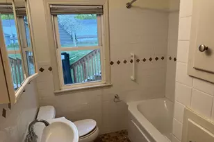 238 MacArthur St E, South Saint Paul, MN 55075 - Photo 4