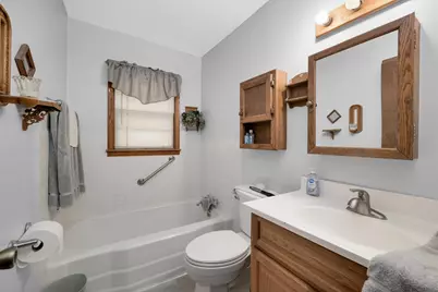 5323 6th Street NE, Fridley, MN 55421 - Photo 8