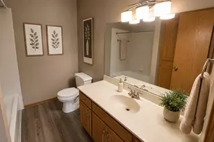 1213 Minnesota St S, Shakopee, MN 55379 - Photo 4