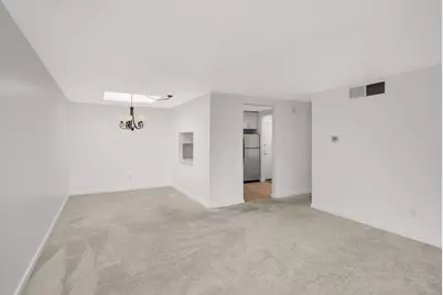 7500 Cahill Road #304C, Edina, MN 55439 - Photo 8
