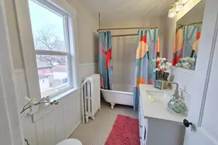 1323 Lincoln Ave, Saint Paul, MN 55105 - Photo 32
