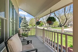 3648 Mt Vernon Ln, Woodbury, MN 55129 - Photo 8