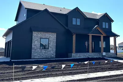 6601 Selkirk Drive S, Fargo, ND 58104 - Photo 2