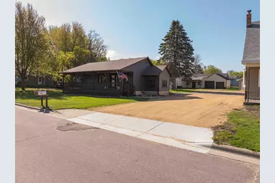 317 E South Street, Janesville, MN 56048 - Photo 1