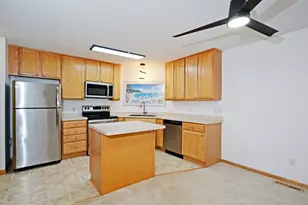 17565 69th Pl N, Maple Grove, MN 55311 - Photo 12