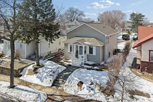 389 Roy Street N, Saint Paul, MN 55104 - Photo 8
